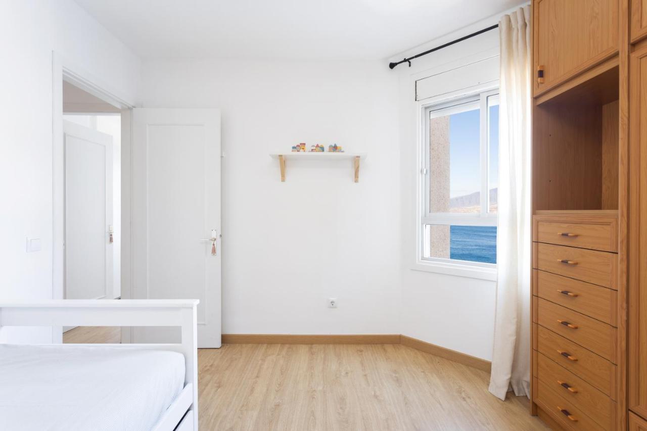 Home2Book Comfy Beachfront Radazul Eksteriør billede